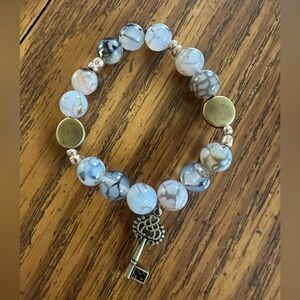 Gray and White Agate Beaded Bracelet with Key Charm